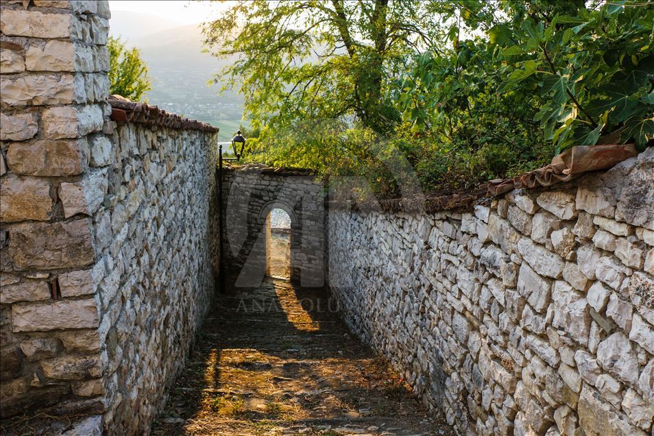 Kalaja e Beratit, dëshmitare shekullore e historisë
