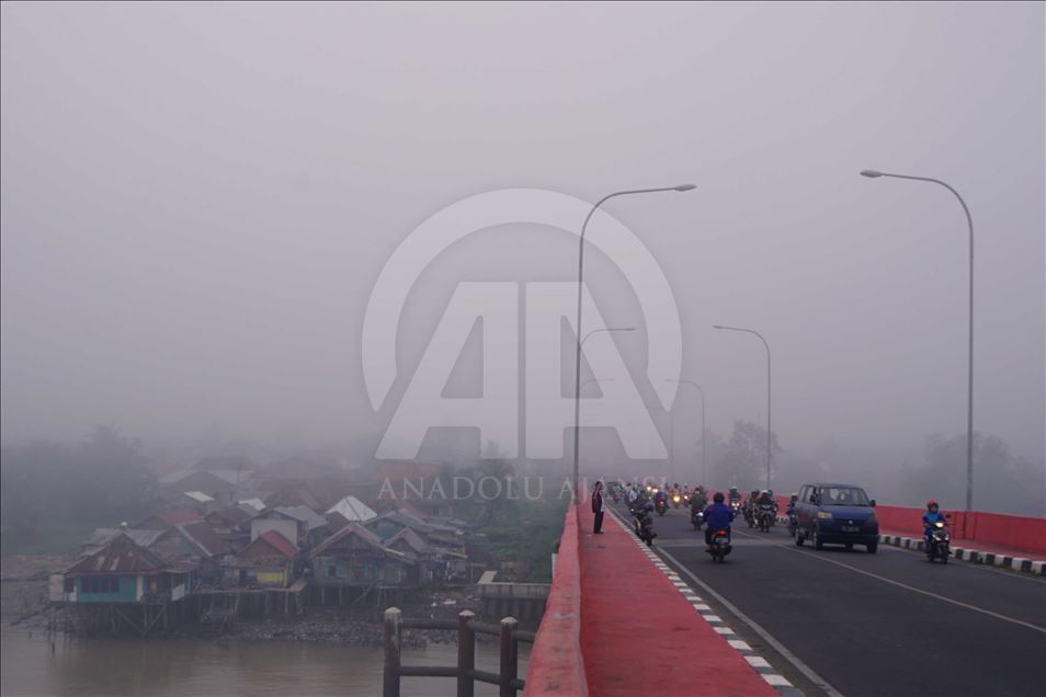 Kabut asap selimuti Palembang