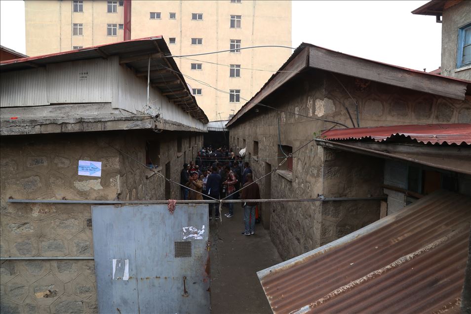 Etiopía transforma celdas de tortura en galerías de arte