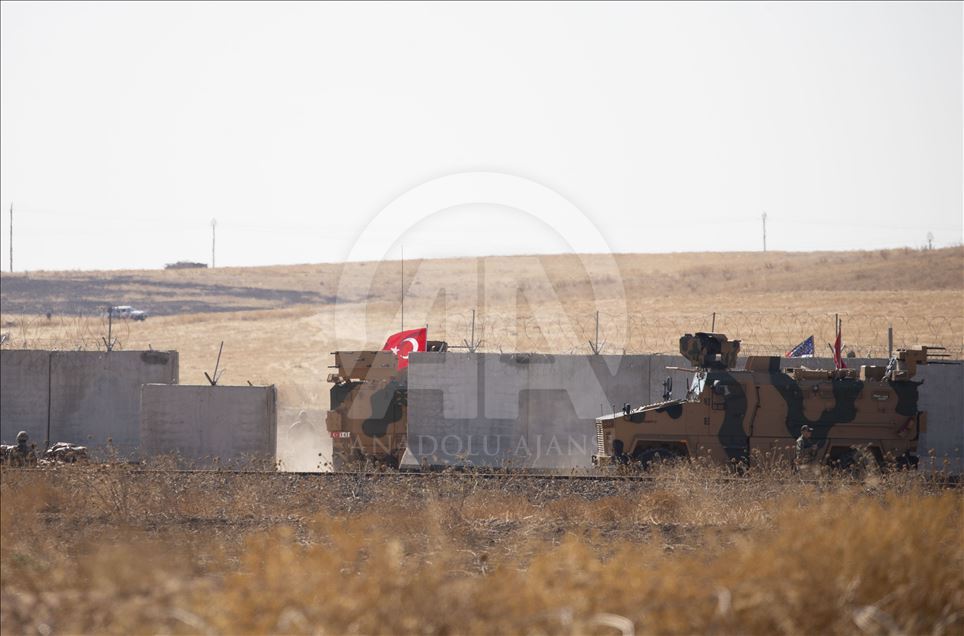 Turkey, US start first joint ground patrols in Syria
