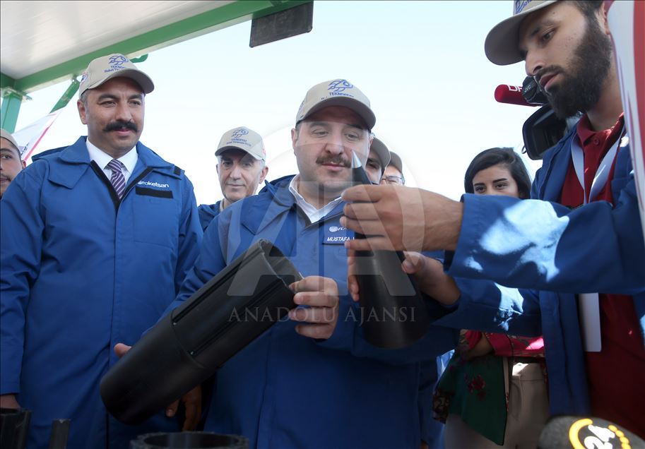 Sanayi ve Teknoloji Bakanı Mustafa Varank, roket yarışmasını izledi