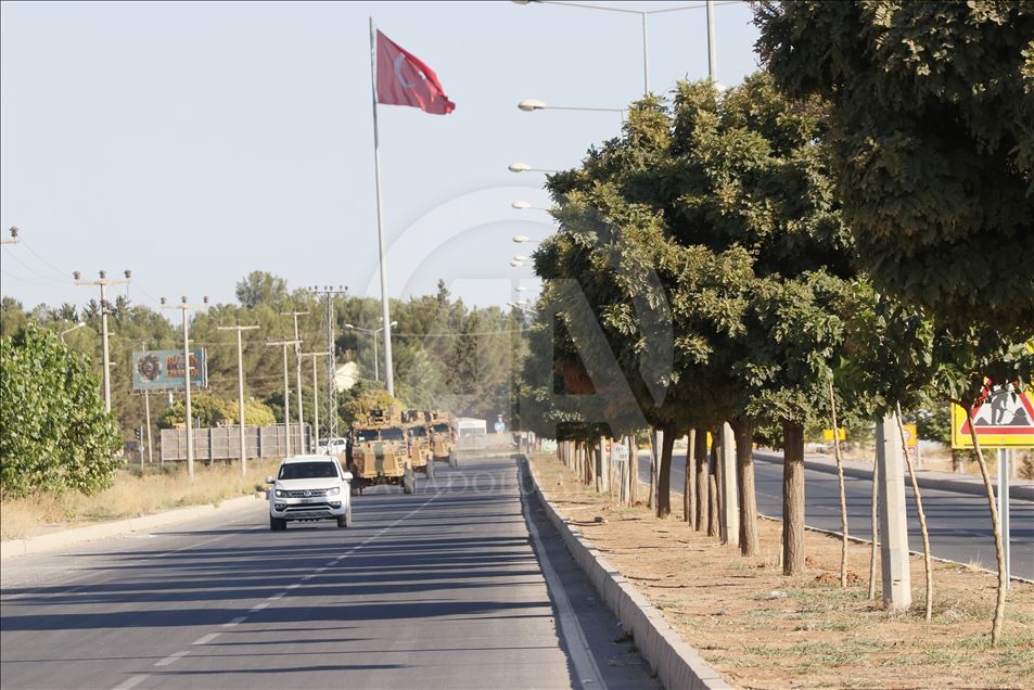 نخستین گشتزنی زمینی ترکیه و آمریکا در شرق فرات آغاز شد