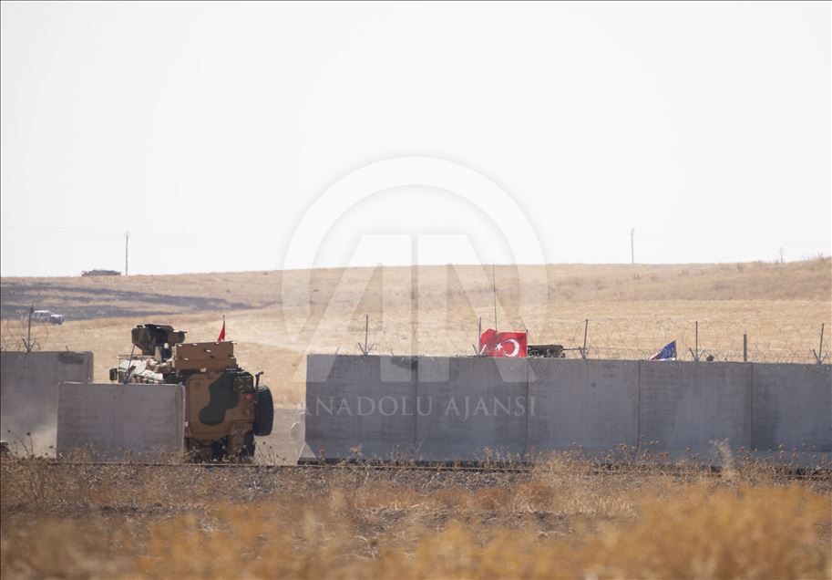 نخستین گشتزنی زمینی ترکیه و آمریکا در شرق فرات آغاز شد