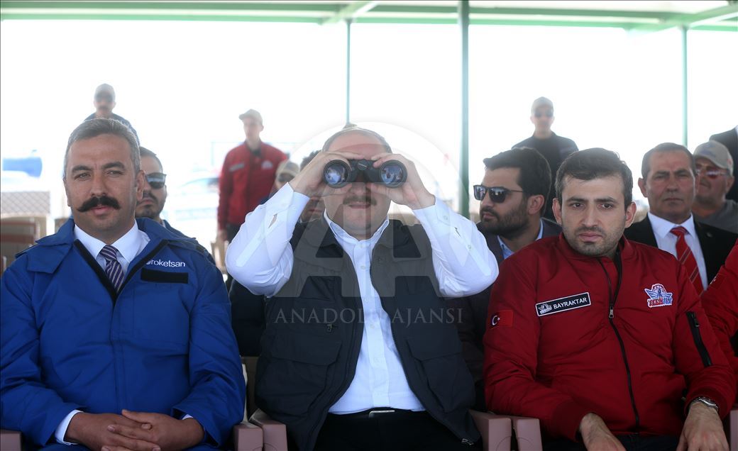 Sanayi ve Teknoloji Bakanı Mustafa Varank, roket yarışmasını izledi