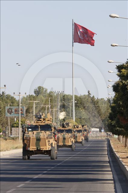 نخستین گشتزنی زمینی ترکیه و آمریکا در شرق فرات آغاز شد