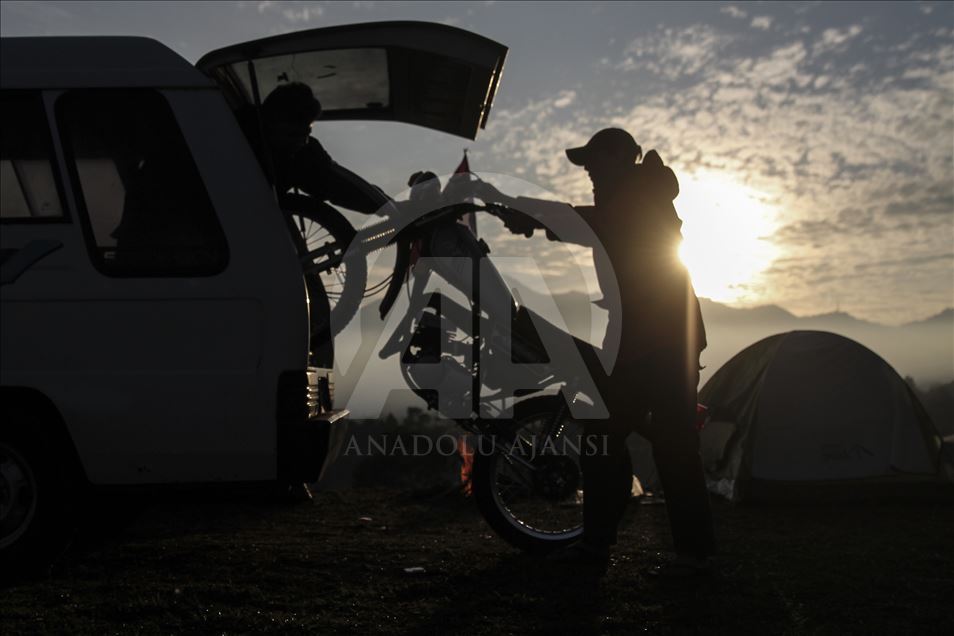 Balapan motocross klasik di Bogor