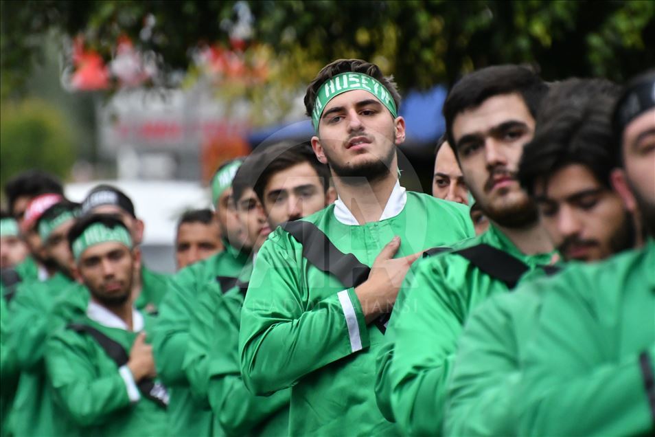 Kerbela şehitleri anılıyor