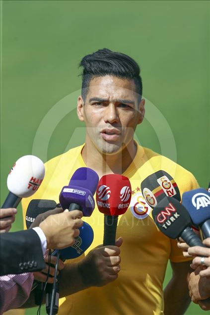 Falcao: “Si el “mister” lo decide estoy apto para el viernes”