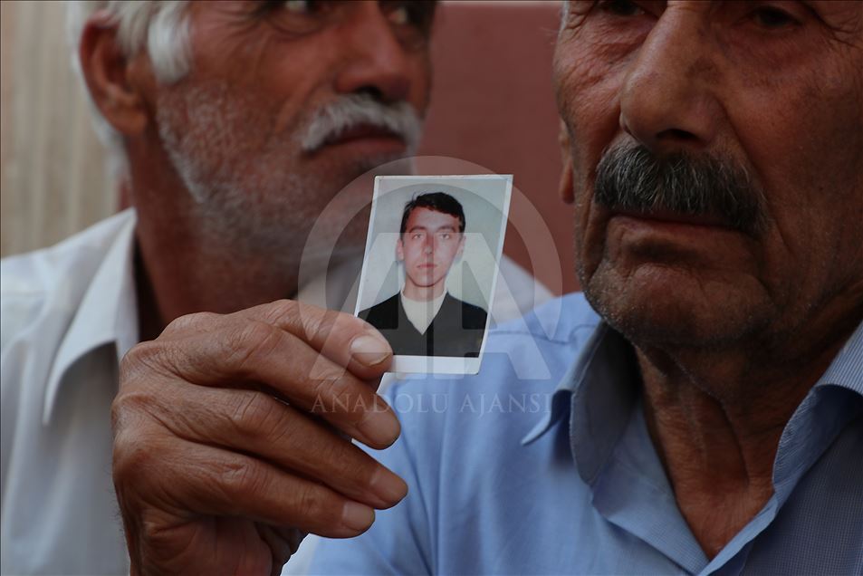 Diyarbakır annelerinin oturma eylemine katılım sürüyor
