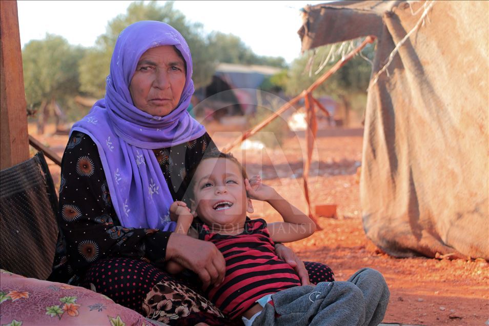 بیش از یک میلیون نفر از اهالی ادلب آواره شده‌اند
