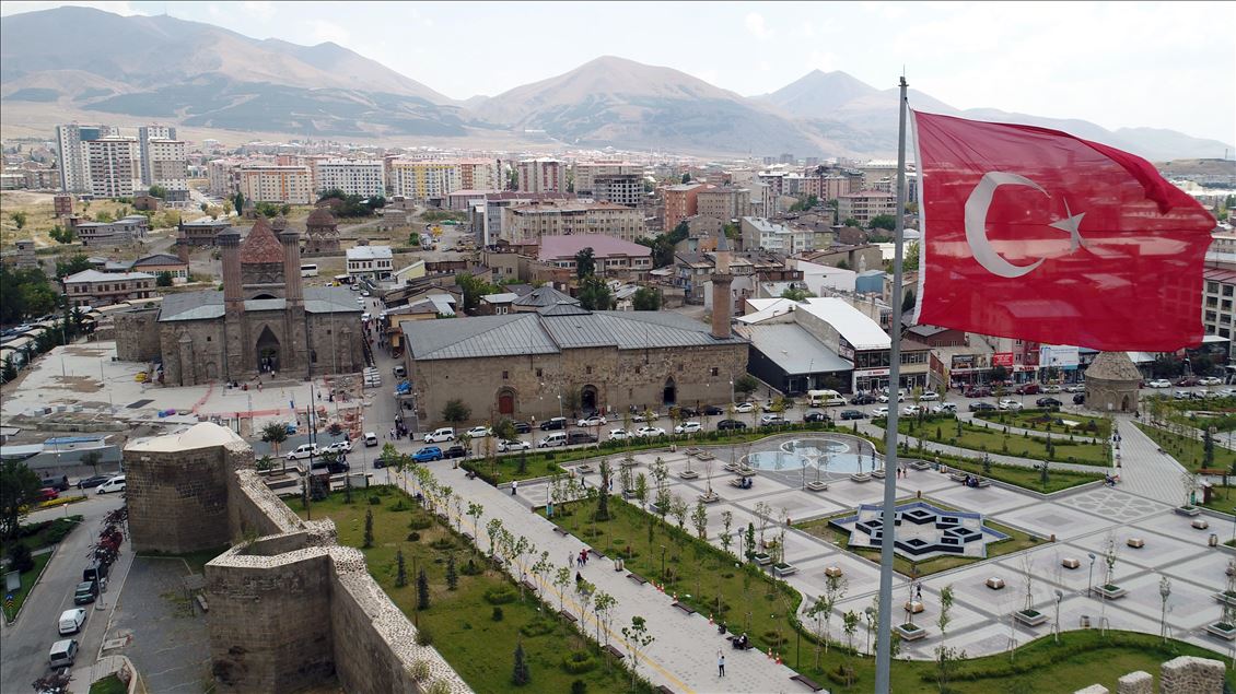 علاقه گردشگران خارجی و داخلی به استان ارزروم ترکیه