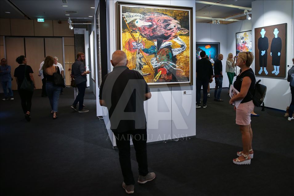 برپایی چهاردهمین نمایشگاه بین‌المللی هنرهای معاصر در استانبول
