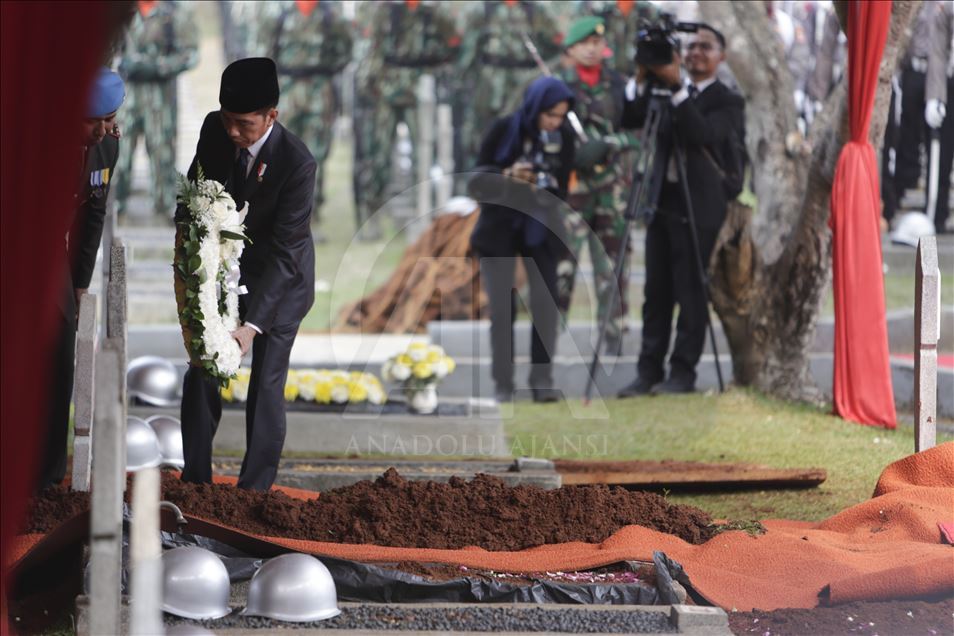 Prosesi pemakaman BJ Habibie presiden ke-3 RI