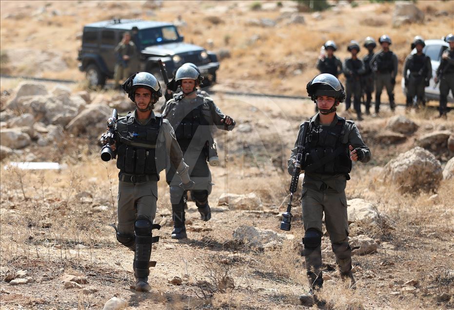 إصابات بالرصاص المطاطي جراء تفريق الجيش الإسرائيلي مسيرات بالضفة

