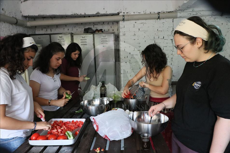 İspanyol akademisyenin projesine öğrenciler hayat veriyor