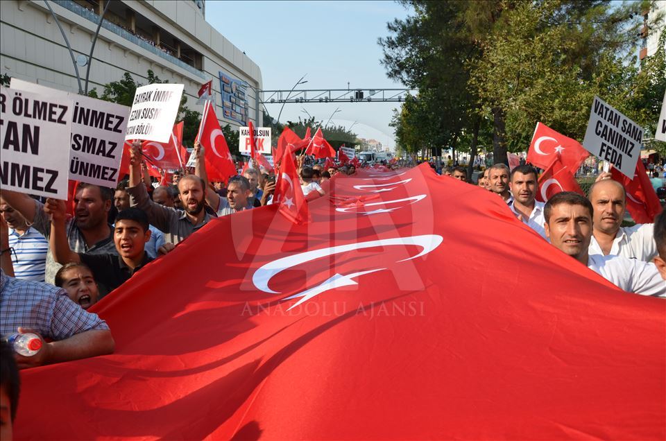 Mitîngên "Lenetkirina Terorê Daweta Biratiyê" 4