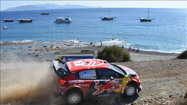 Yeşil ve mavinin iç içe geçtiği etaplarda ralli heyecanı