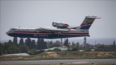 Rus uçağı Su-35'ten İstanbul'da uçuş gösterisi