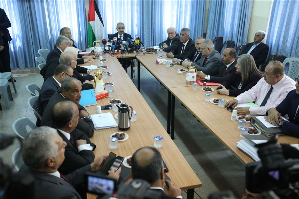 الحكومة الفلسطينية تعقد جلستها الأسبوعية في الأغوار