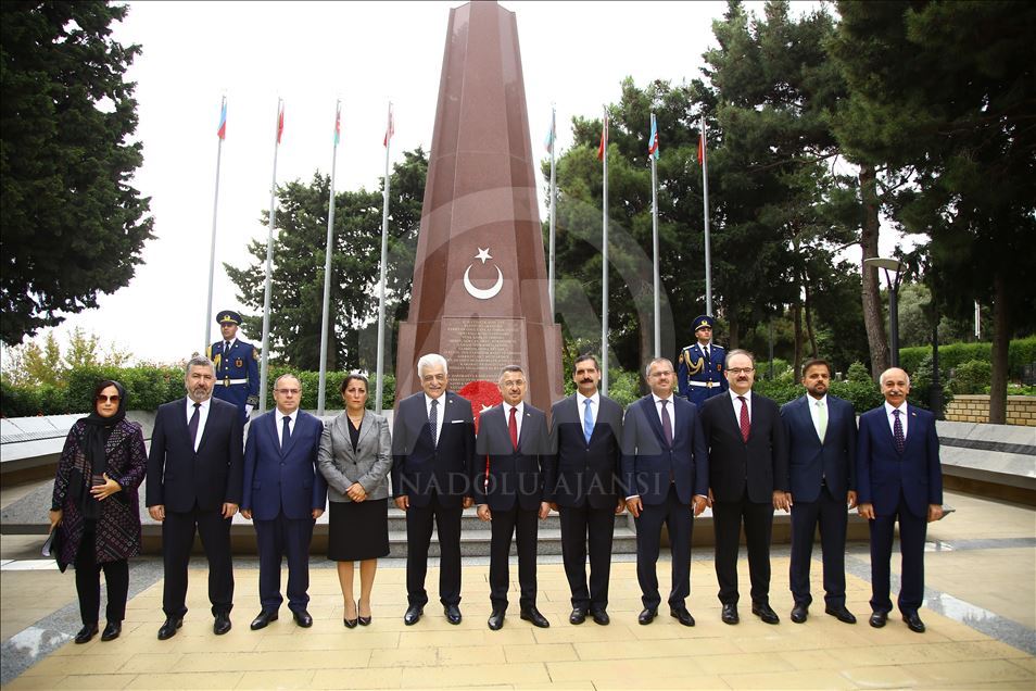 Cumhurbaşkanı Yardımcısı Oktay, Azerbaycan'da 