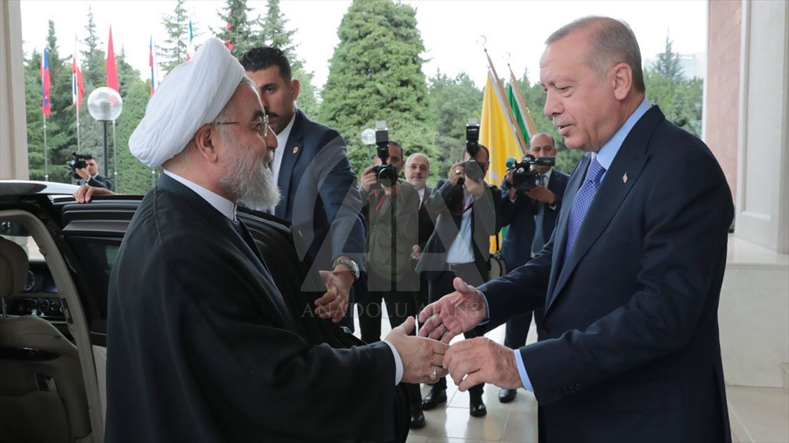 Cumhurbaşkanı Erdoğan - İran Cumhurbaşkanı Ruhani ile bir araya geldi 