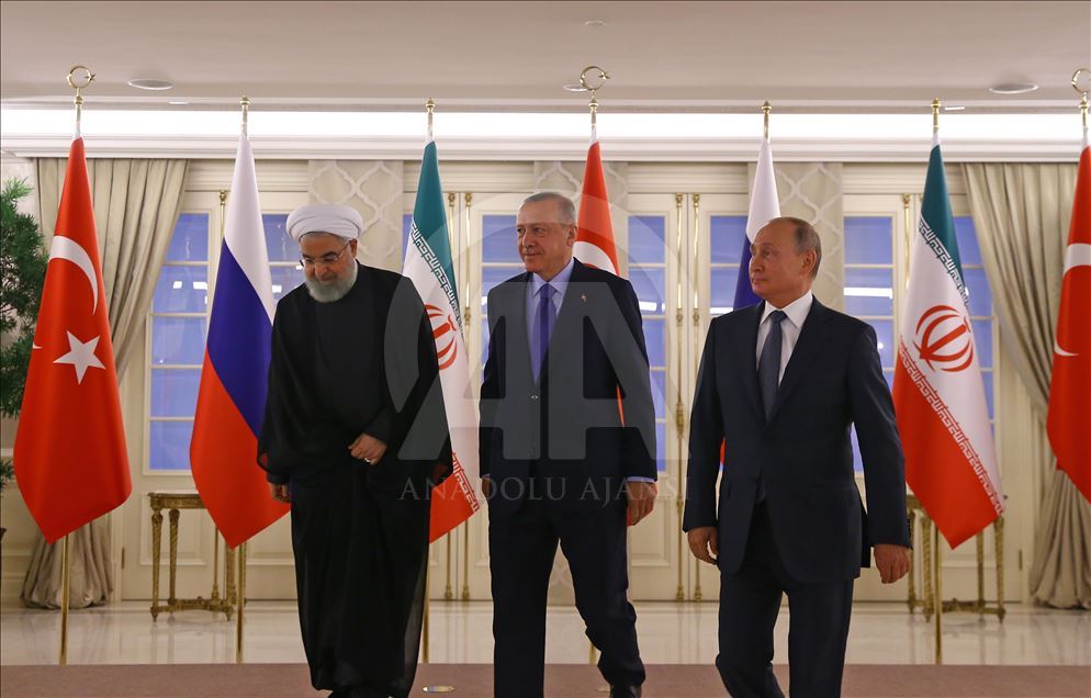 آغاز نشست روسای جمهور ترکیه، ایران و روسیه در آنکارا