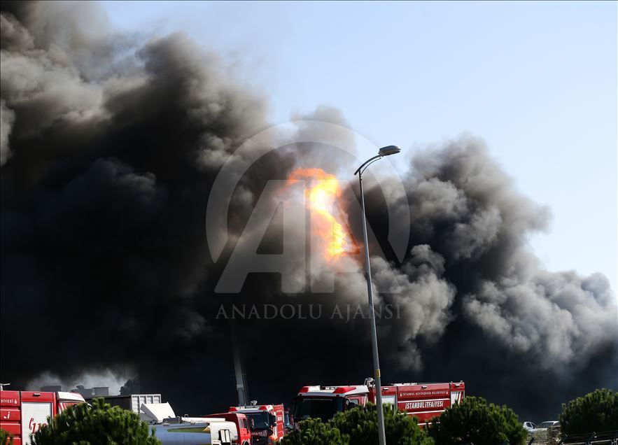 Tuzla'daki fabrika yangını