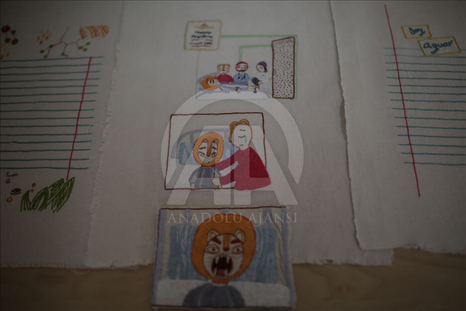 Inmates Embroidering their Stories in Colombia
