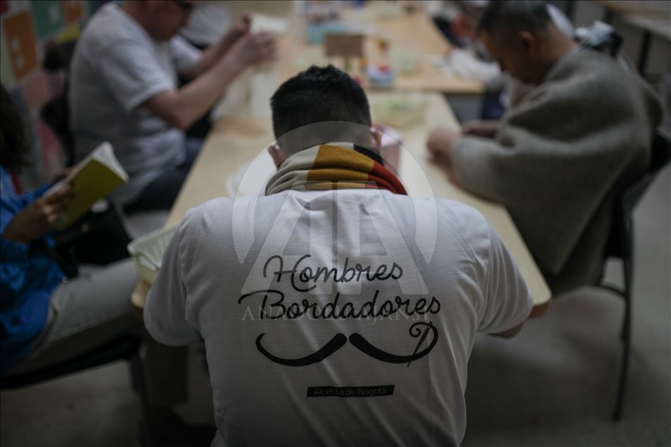 Inmates Embroidering their Stories in Colombia