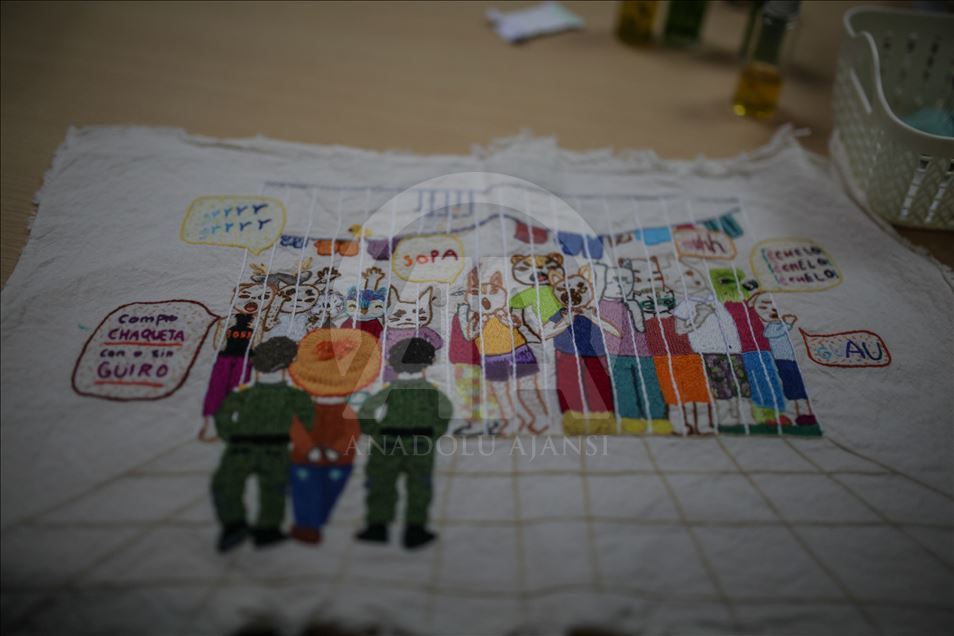 Inmates Embroidering their Stories in Colombia