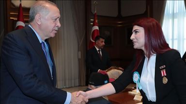 Erdoğan, gazileri Cumhurbaşkanlığı Külliyesi'nde kabul etti
