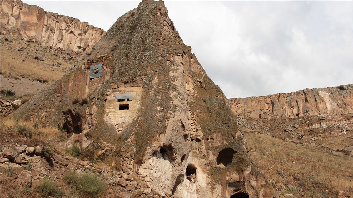 Kapadokya'nın minyatürü "Soğanlı Vadisi" eski günlerini arıyor