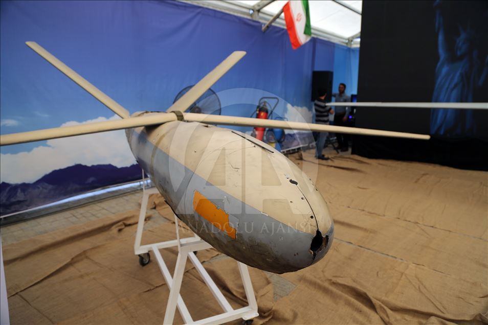 Irán exhibe vehículos aéreos no tripulados en el Museo de la Santa Defensa