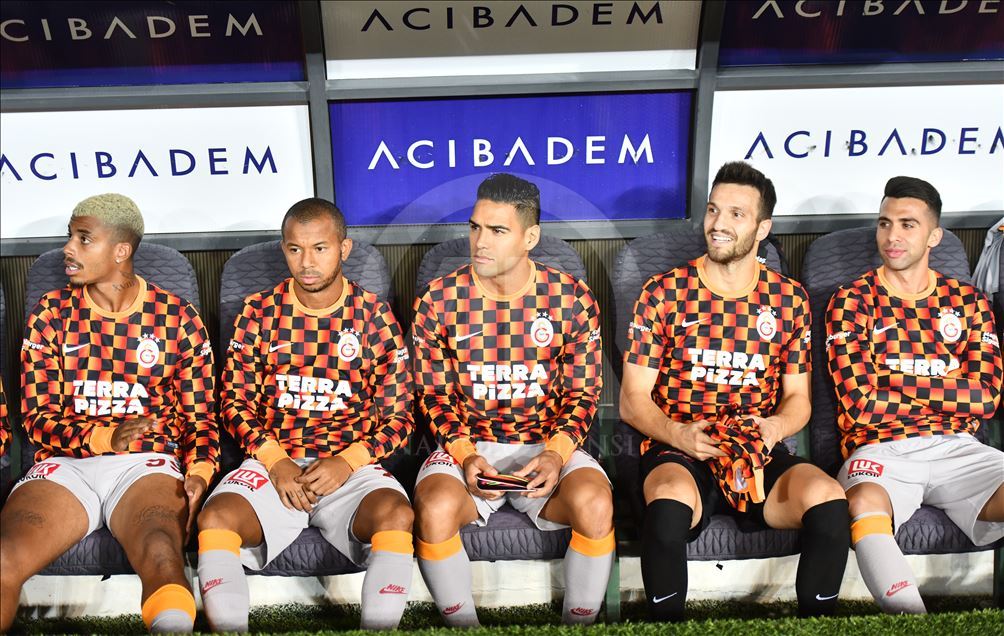 Falcao jugo tres minutos finales del partido del Galatasaray ante el Yeni Malatyaspor en Turquía
