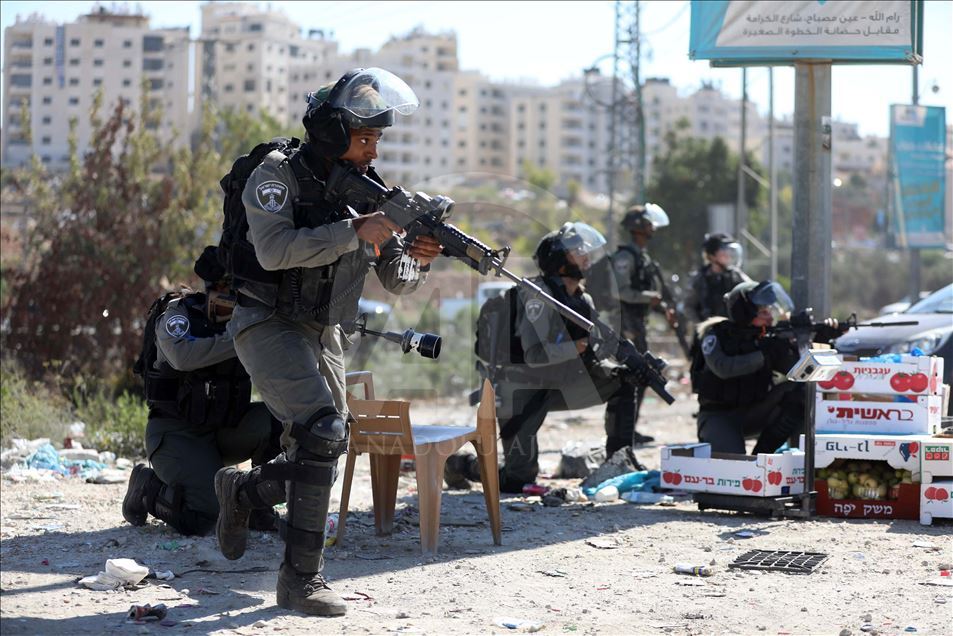 İsrail güçlerinden Filistinli tutuklulara destek gösterisine müdahale
