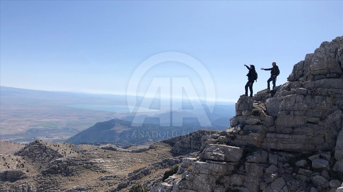 Küpe Dağı doğa tutkunlarını büyülüyor