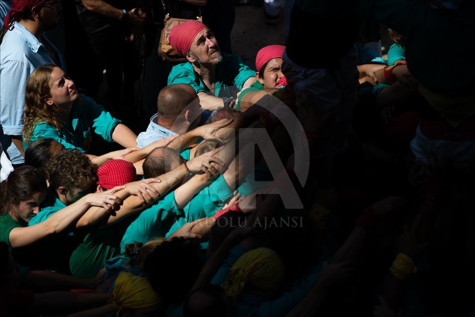 Concurso de Castells (torres humanas) en Tarragona, España