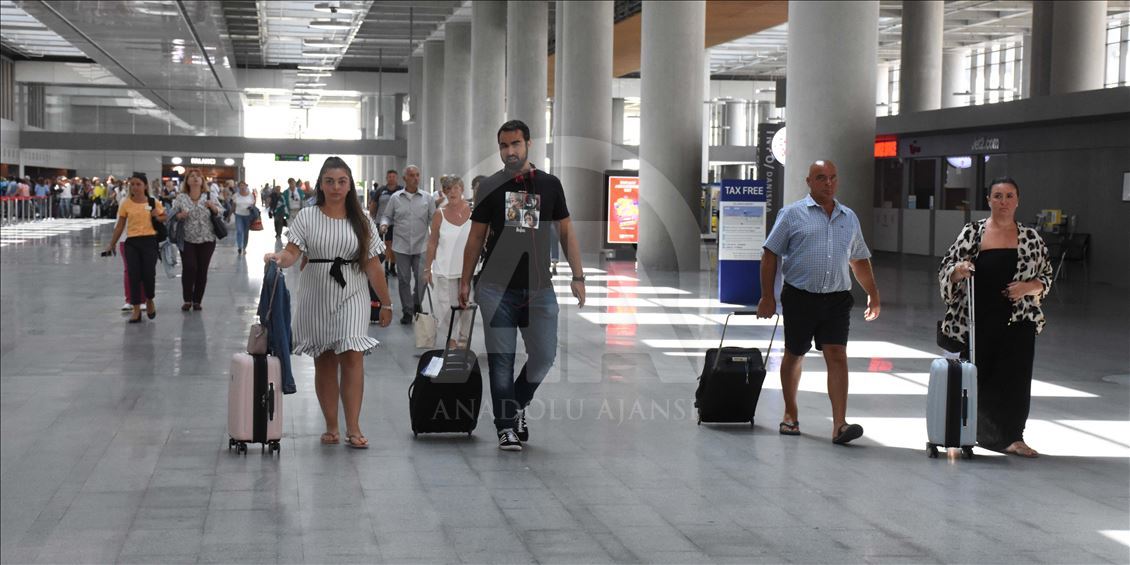 İngiliz tur operatörü Thomas Cook'un iflası