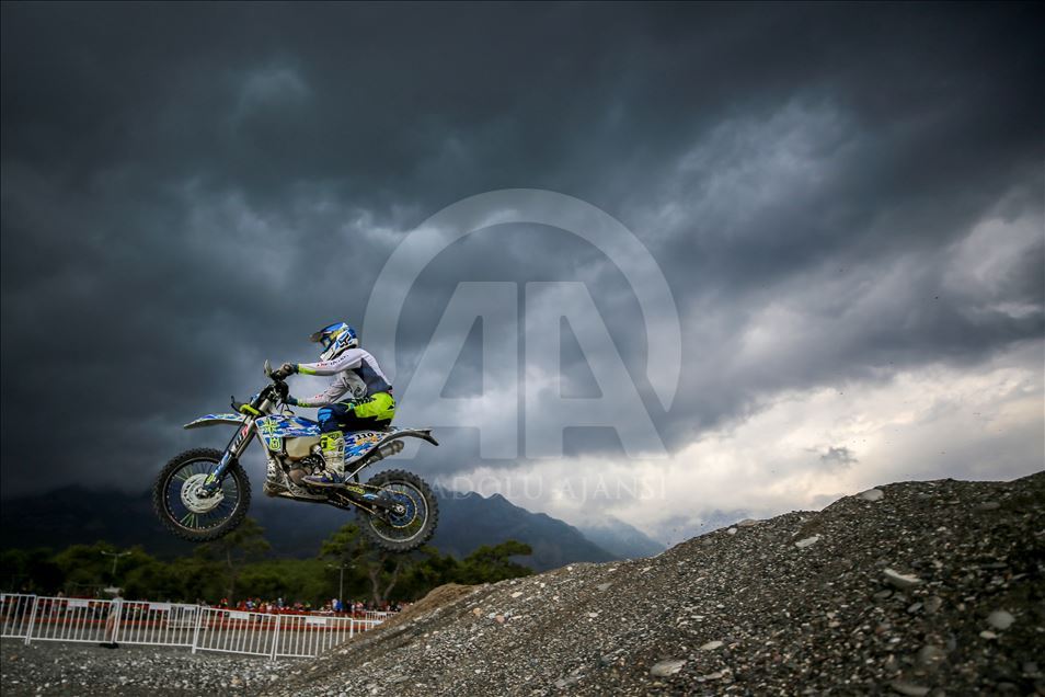 Мотогонки в Анталье: Яркие моменты Sea To Sky Enduro