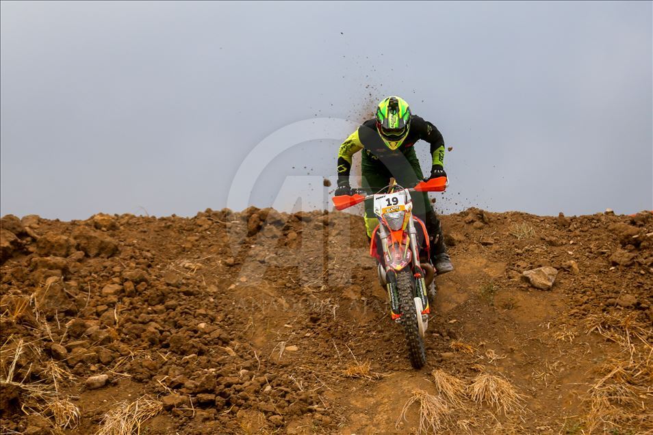 Мотогонки в Анталье: Яркие моменты Sea To Sky Enduro