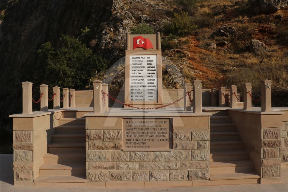 Anadolu'nun, tarihin izlerini taşıyan asırlık köprüleri