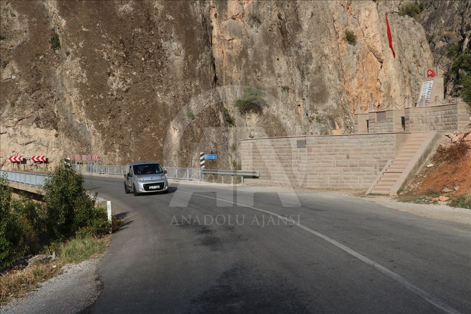 Anadolu'nun, tarihin izlerini taşıyan asırlık köprüleri