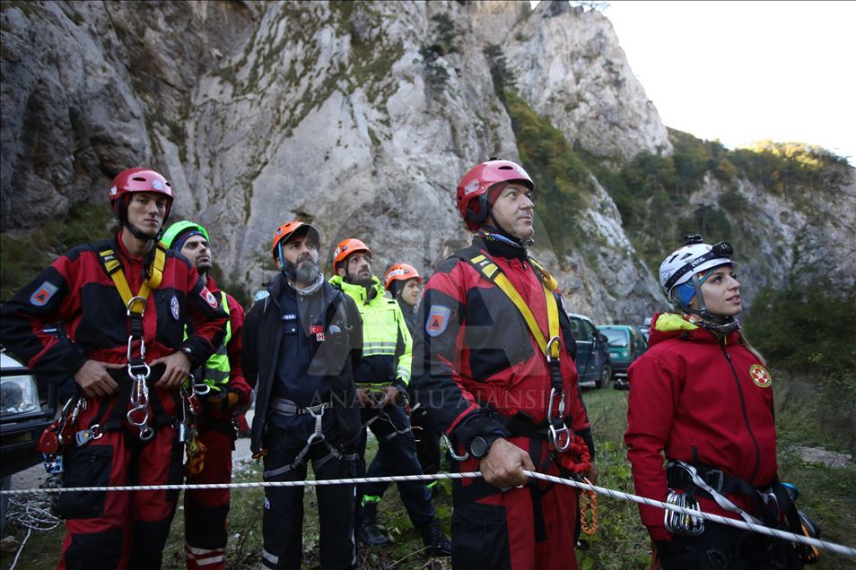 Tjentište: Završena ”Osnovna obuka potrage i spašavanje u prirodi Bosna i Hercegovina 2019."