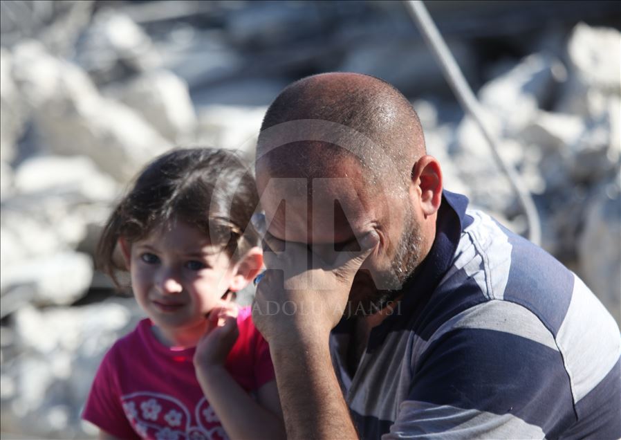 İsrail, Batı Şeria'da Filistinlilere ait inşaat halindeki evi yıktı
