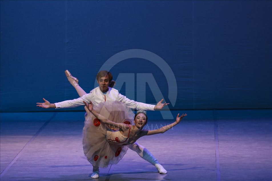 Chinese Suzhou Ballet Theater in Ankara