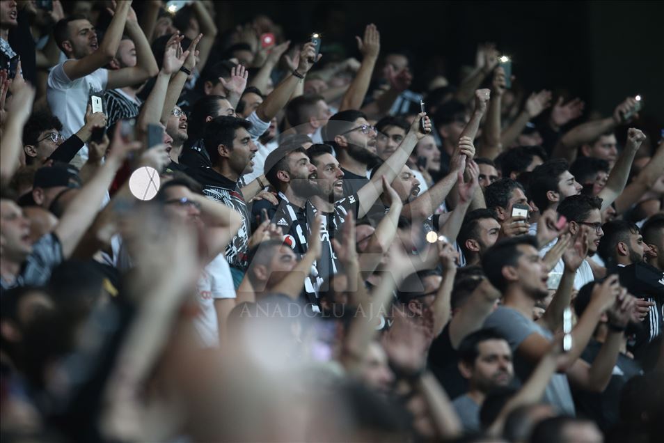 Beşiktaş - Wolverhampton Wanderers