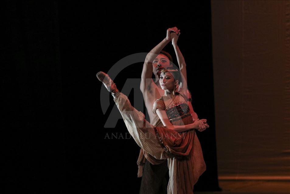 Chinese Suzhou Ballet Theater in Ankara
