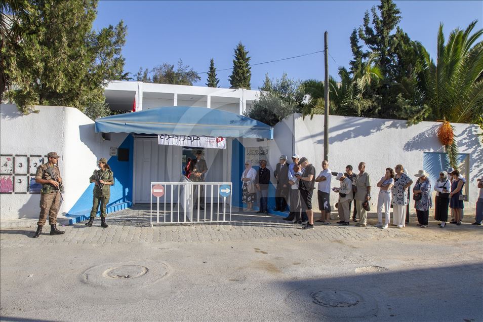Tunisie / Législatives : ouverture des bureaux de vote pour les deuxièmes élections législatives depuis la révolution de 2011