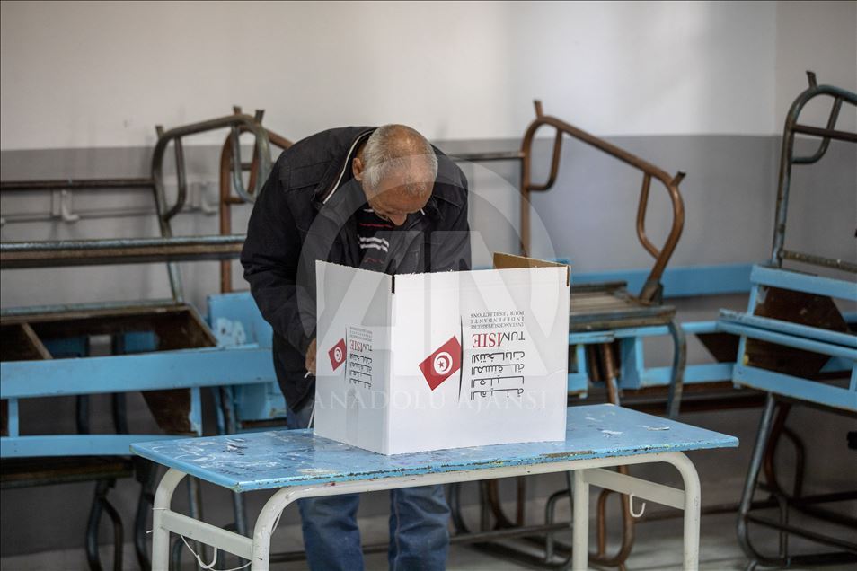 Tunisie / Législatives : ouverture des bureaux de vote pour les deuxièmes élections législatives depuis la révolution de 2011