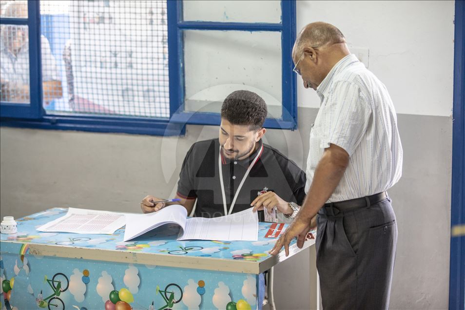 Tunisie / Législatives : ouverture des bureaux de vote pour les deuxièmes élections législatives depuis la révolution de 2011